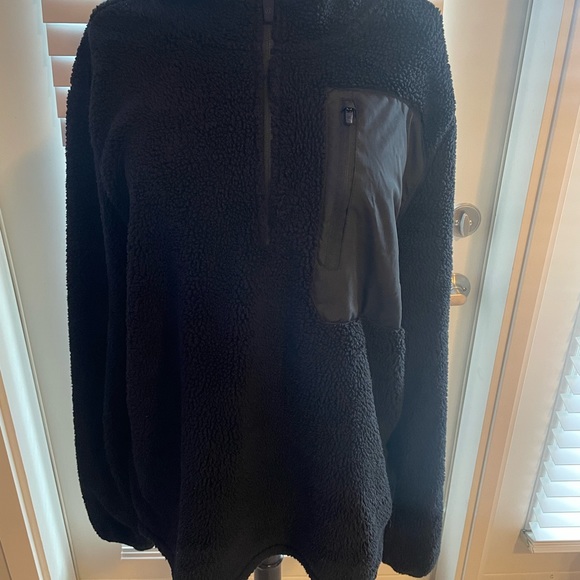 Champion 1/4 Zip Pullover Size Large - Picture 4 of 6